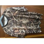 Maskované letní triko